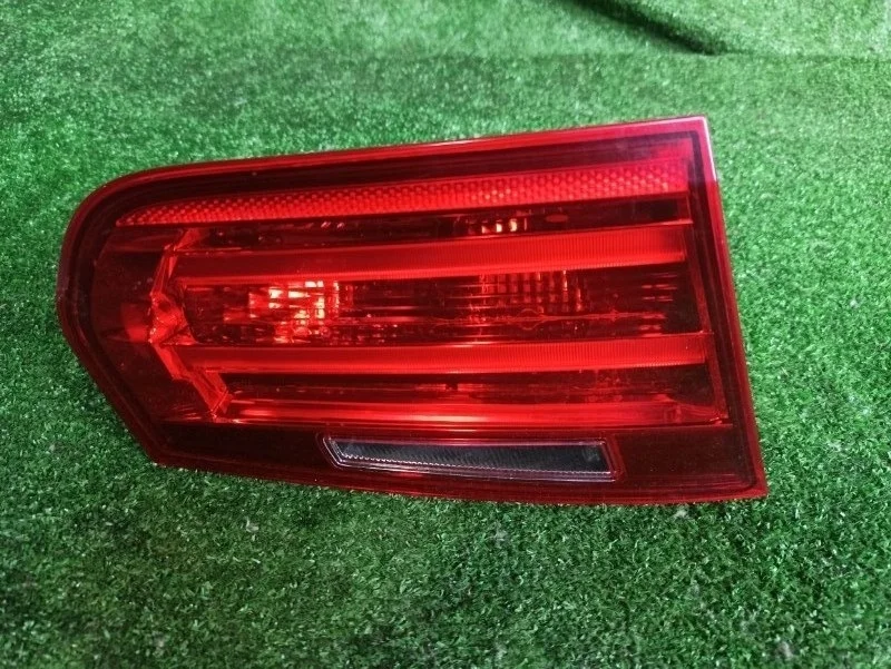Фонарь в крышку багажника BMW F30