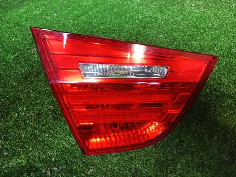 Задний фонарь BMW E90
