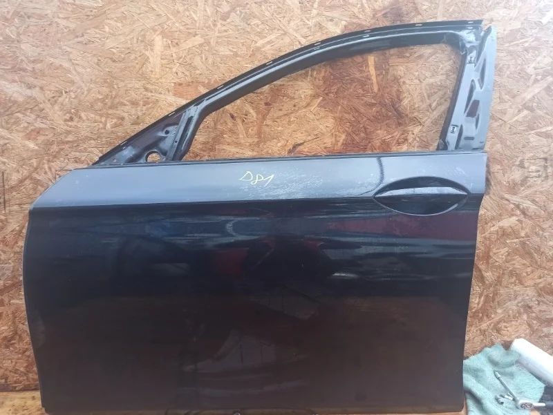 Дверь BMW F10