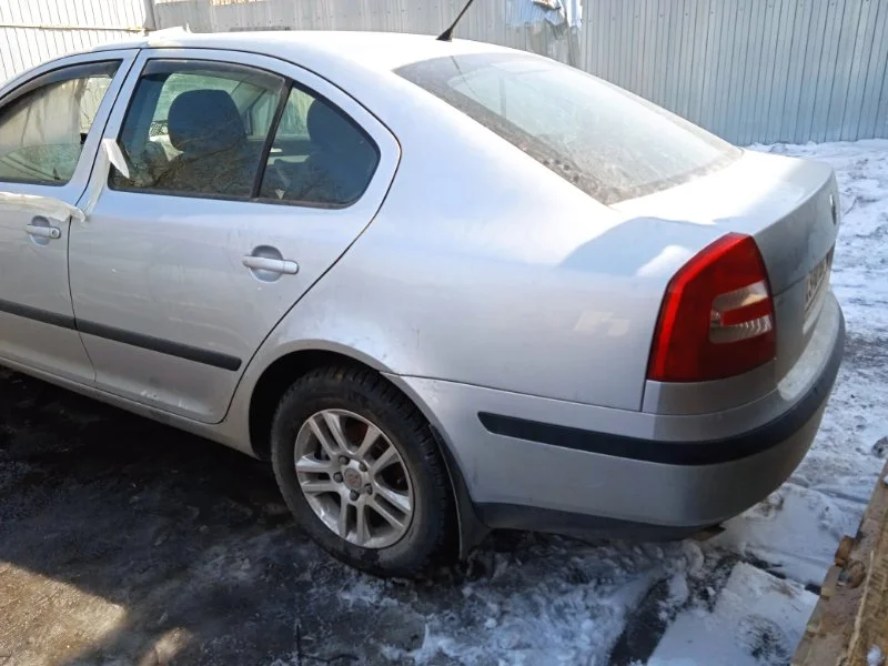 Продажа Skoda Octavia 1.6 (102Hp) (BSE) FWD MT по запчастям