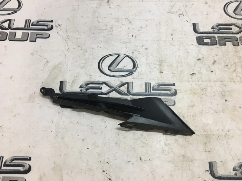 Решетка бампера передняя правая Lexus Rx450H GYL25