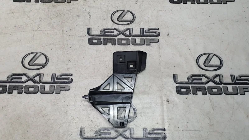 Кронштейн бампера задний правый Lexus Is250 GSE21