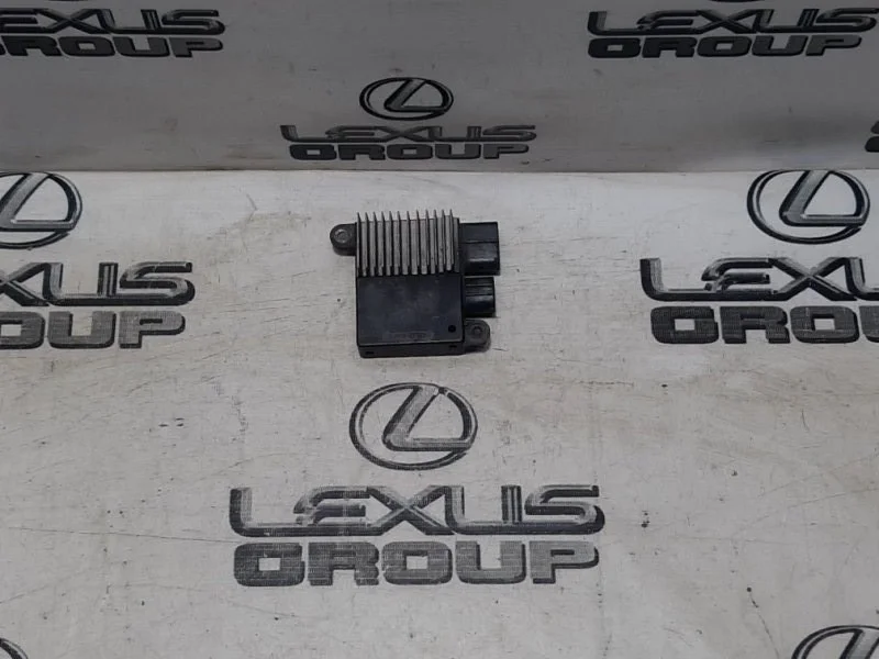 Блок управления вентиляторами Lexus Rx450H GYL25