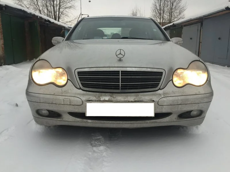 Продажа Mercedes-Benz C class 2.0D (88Hp) (604.915) RWD AT по запчастям