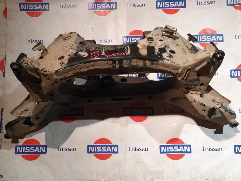Задняя балка Nissan X Trail 2015 55400JE60A T32 MR20DD, задняя