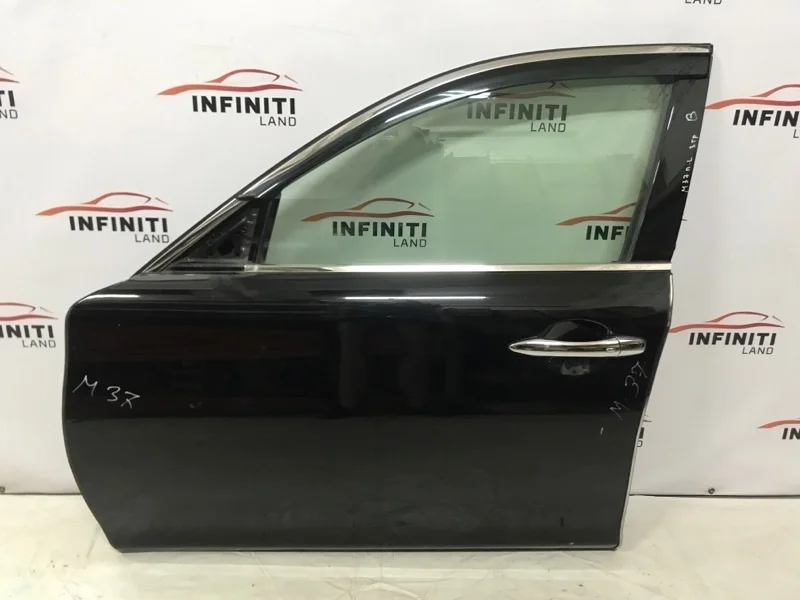 Дверь Infiniti Q70/M Y51