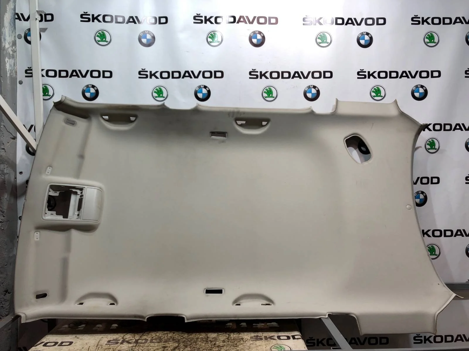 Обшивка потолка Skoda Yeti 2012 5L6867501J 5L 1.8 CDAB