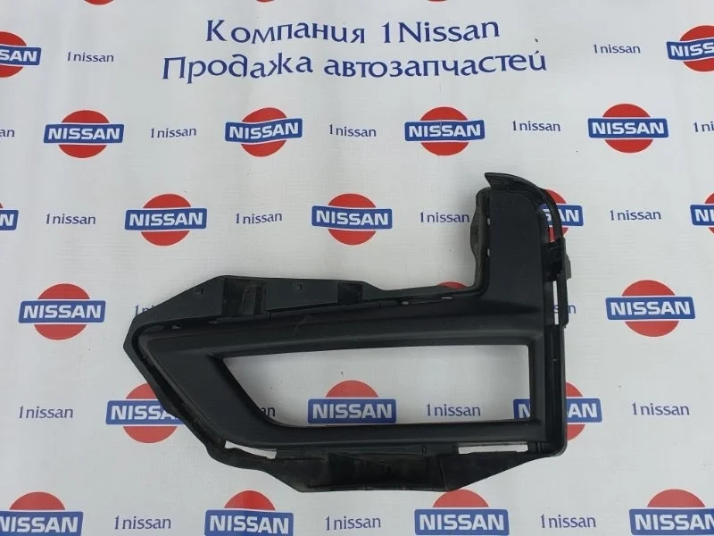 Накладка противотуманной фары Nissan X Trail 01/2019 н.в. 622576FL0B T32 MR20DD, передняя левая