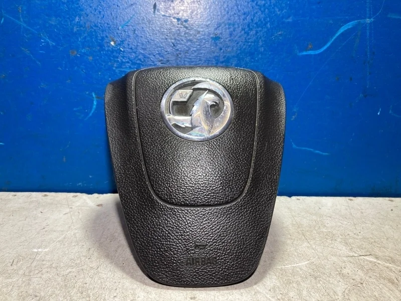 Подушка безопасности в руль Opel Meriva B 2011 13300475 1.4 A14XER