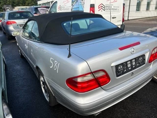 Продажа Mercedes-Benz CLK class 2.3 (197Hp) (111.982) RWD AT по запчастям