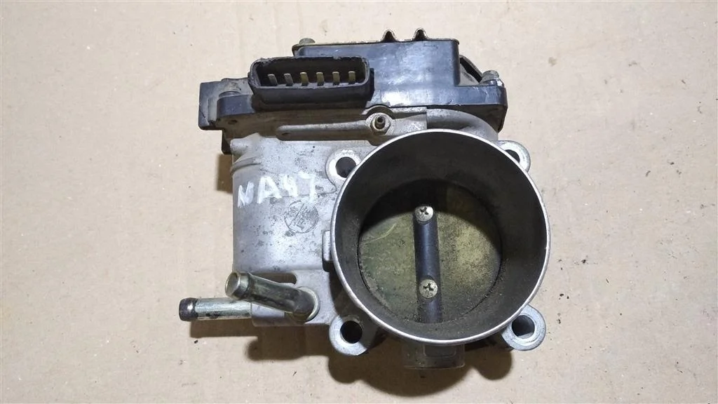 Б.у. дроссельная заслонка MITSUBISHI GRANDIS NA4W MITSUBISHI GRANDIS NA4W