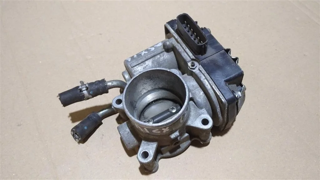 Б.у. дроссельная заслонка MITSUBISHI ASX GA1W MITSUBISHI ASX GA1W