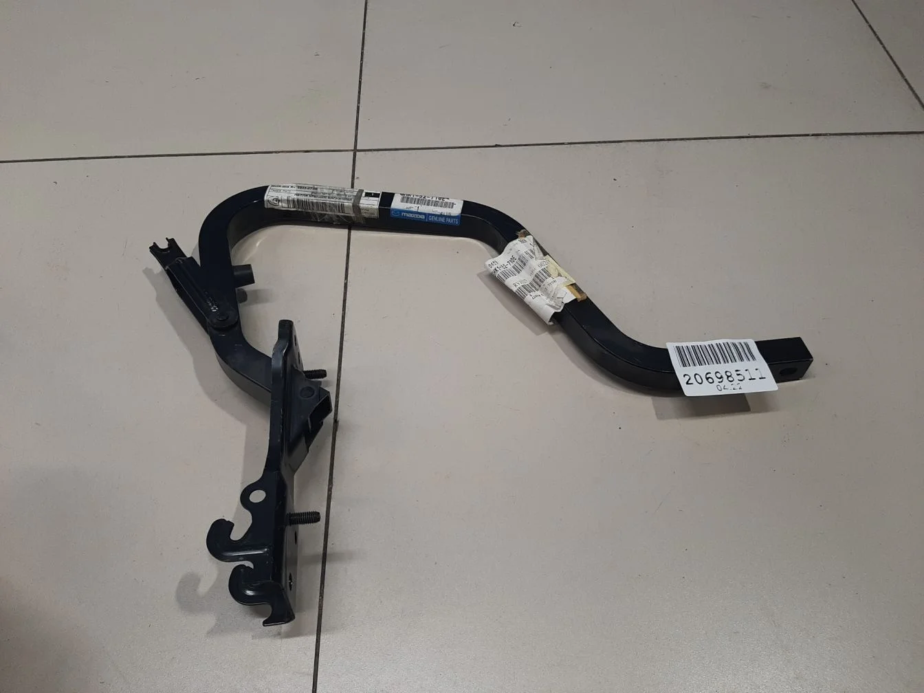 Петля крышки багажника правая для Mazda 6 GJ 2013-2019