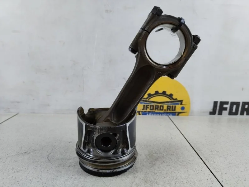 Поршень Peugeot 407 2006