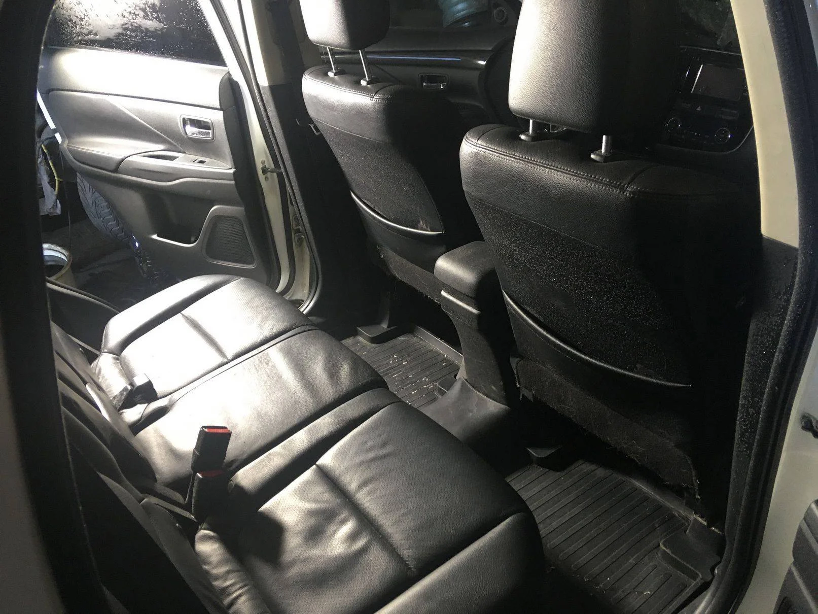 Продажа Mitsubishi Outlander 2.0 (146Hp) (4B11) 4WD CVT по запчастям