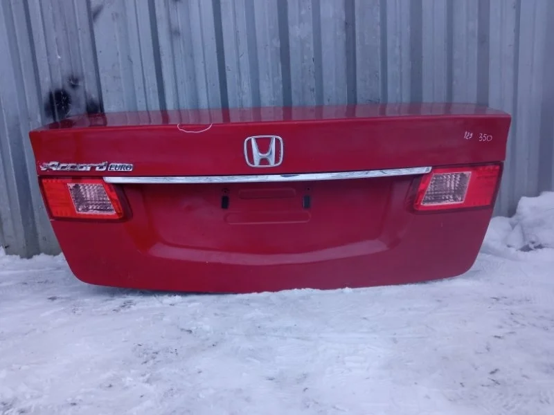 Крышка багажника Honda Accord 8 2008-2012