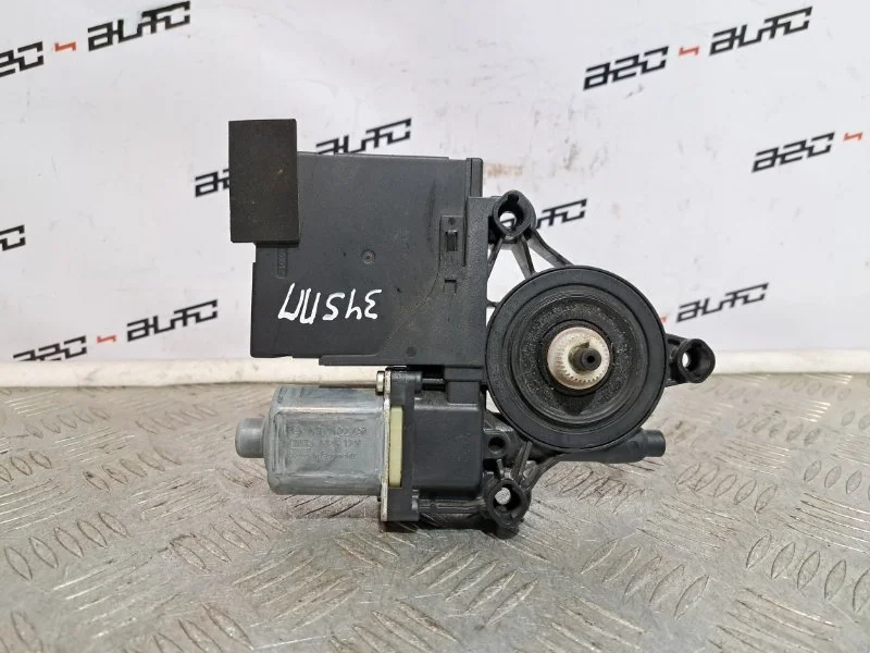 Мотор стеклоподъемника Volkswagen Passat 2010 3C0959793A B6, передний правый