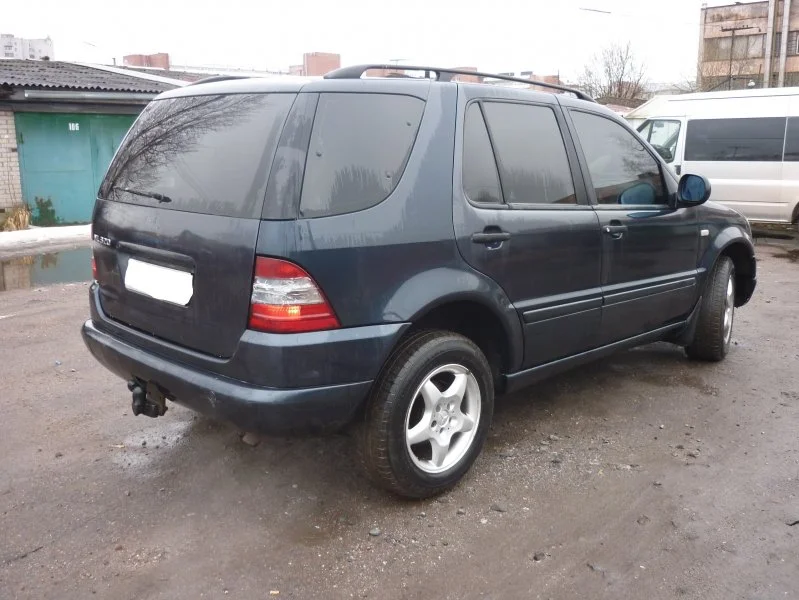 Продажа Mercedes-Benz M class 3.2 (215Hp) (112.942) 4WD AT по запчастям