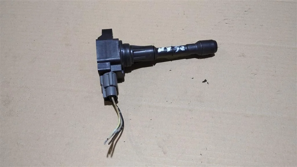 Б.у. катушка зажигания NISSAN FUGA PY50 NISSAN FUGA PY50