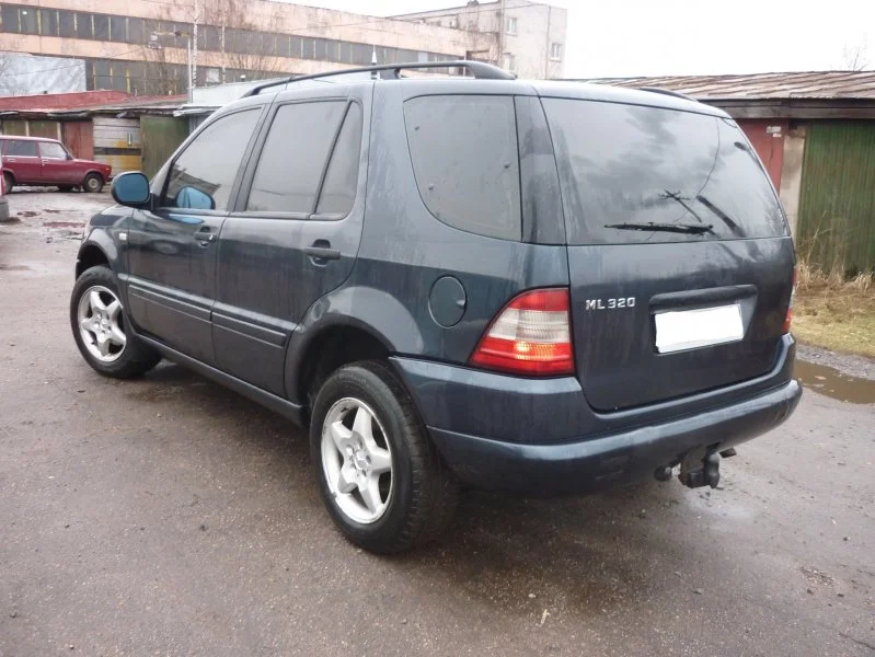 Продажа Mercedes-Benz M class 3.2 (215Hp) (112.942) 4WD AT по запчастям