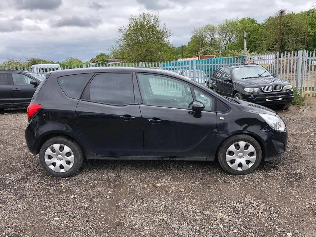 Продажа Opel Meriva 1.4 (101Hp) (A14XER) FWD MT по запчастям