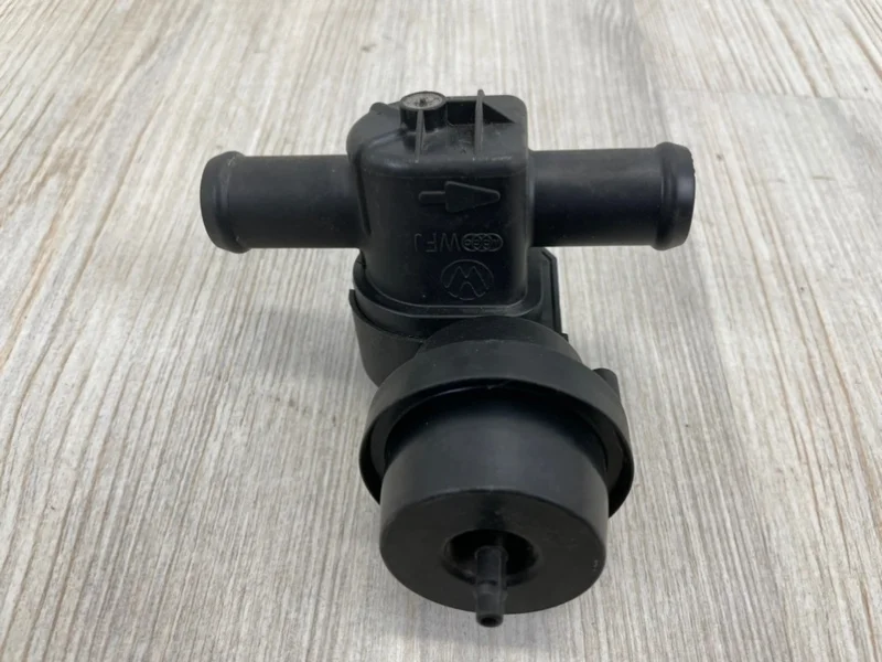 Клапан отопителя Audi A4 2008-2016 8K