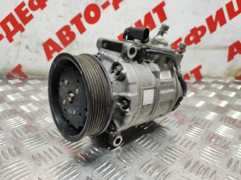 Компрессор кондиционера Volkswagen Touareg 2013 7P0820803E 3.6