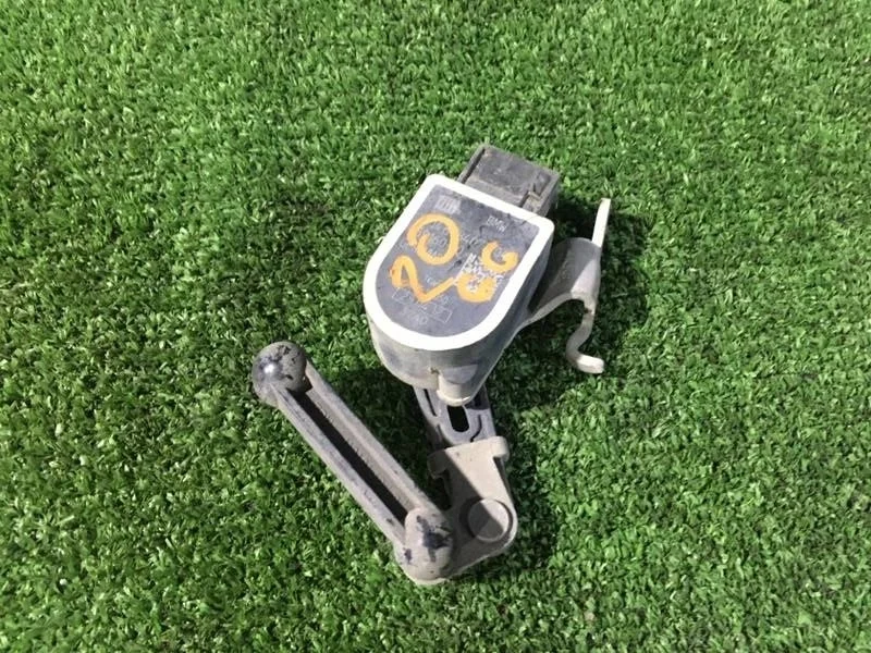 Датчик дорожного просвета BMW 535i 2012 F10