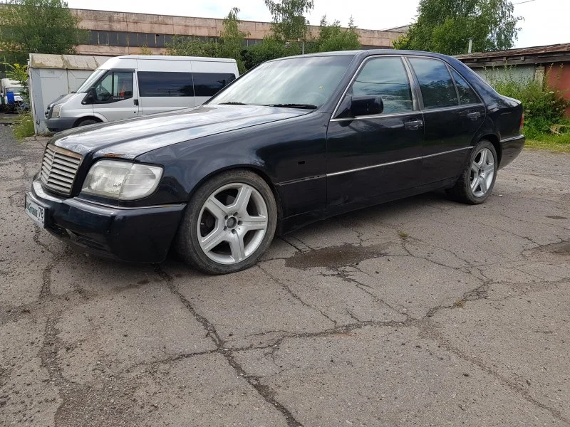 Продажа Mercedes-Benz S class 4.2 (285Hp) (119.971) RWD AT по запчастям