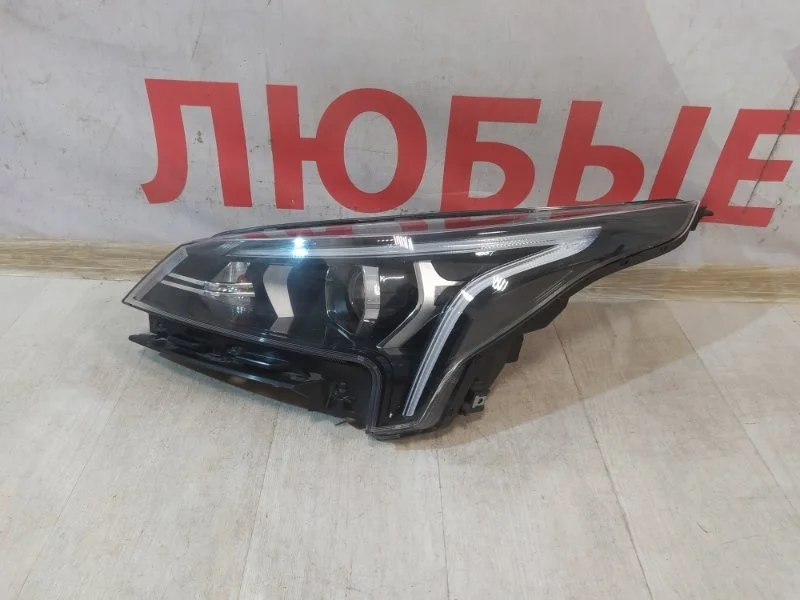 Фара передняя левая Kia Rio 4 FB 2016-2020