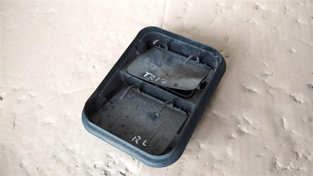 Б.у. клапан вентиляции салона NISSAN X-TRAIL T31 NISSAN X-TRAIL T31