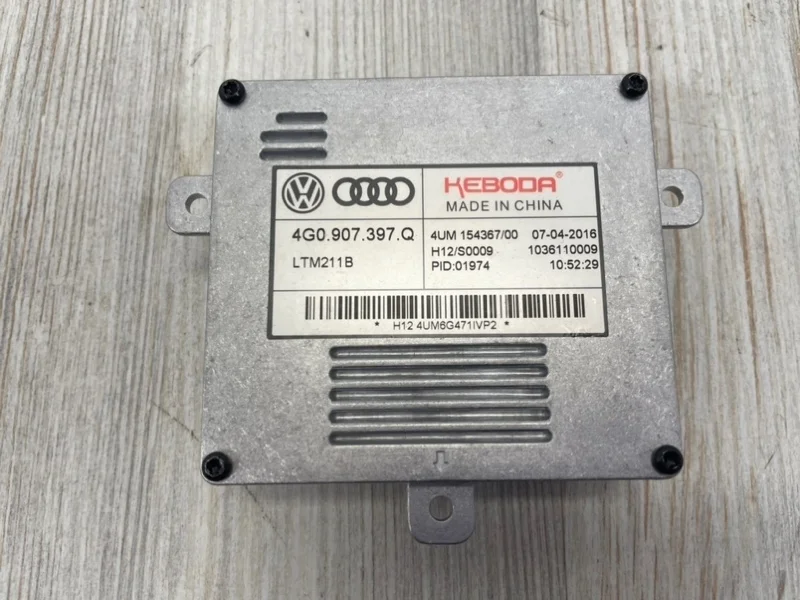 Блок управления светом Audi A6 2013-2018 4G