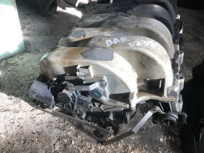 Коллектор впускной Audi Q7 2007 4LB