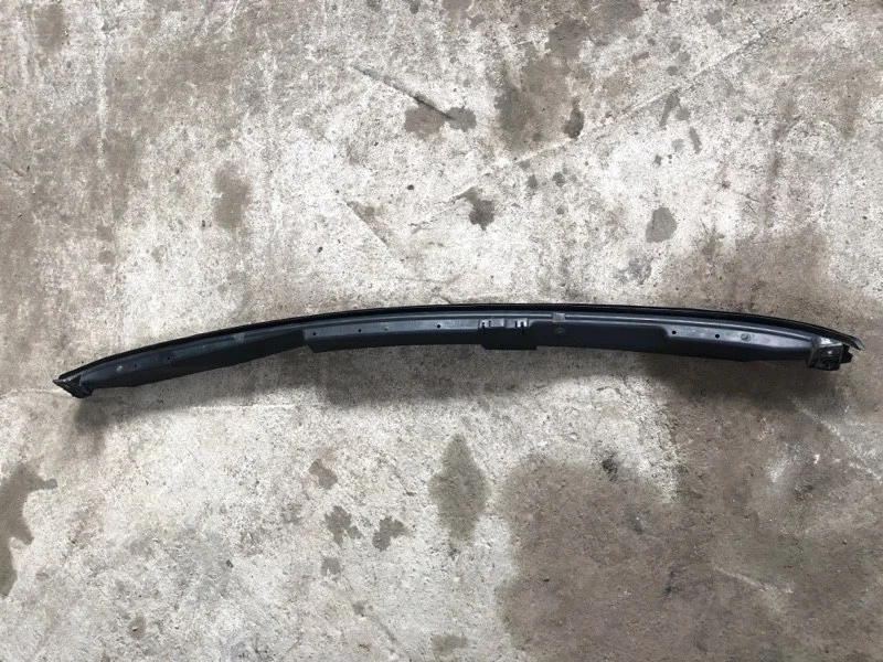Решетка под лобовое стекло Peugeot 307 2005 3A/C