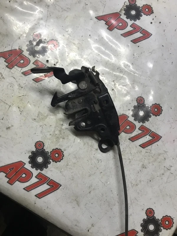 Замок капота Nissan Murano 2007 Z50