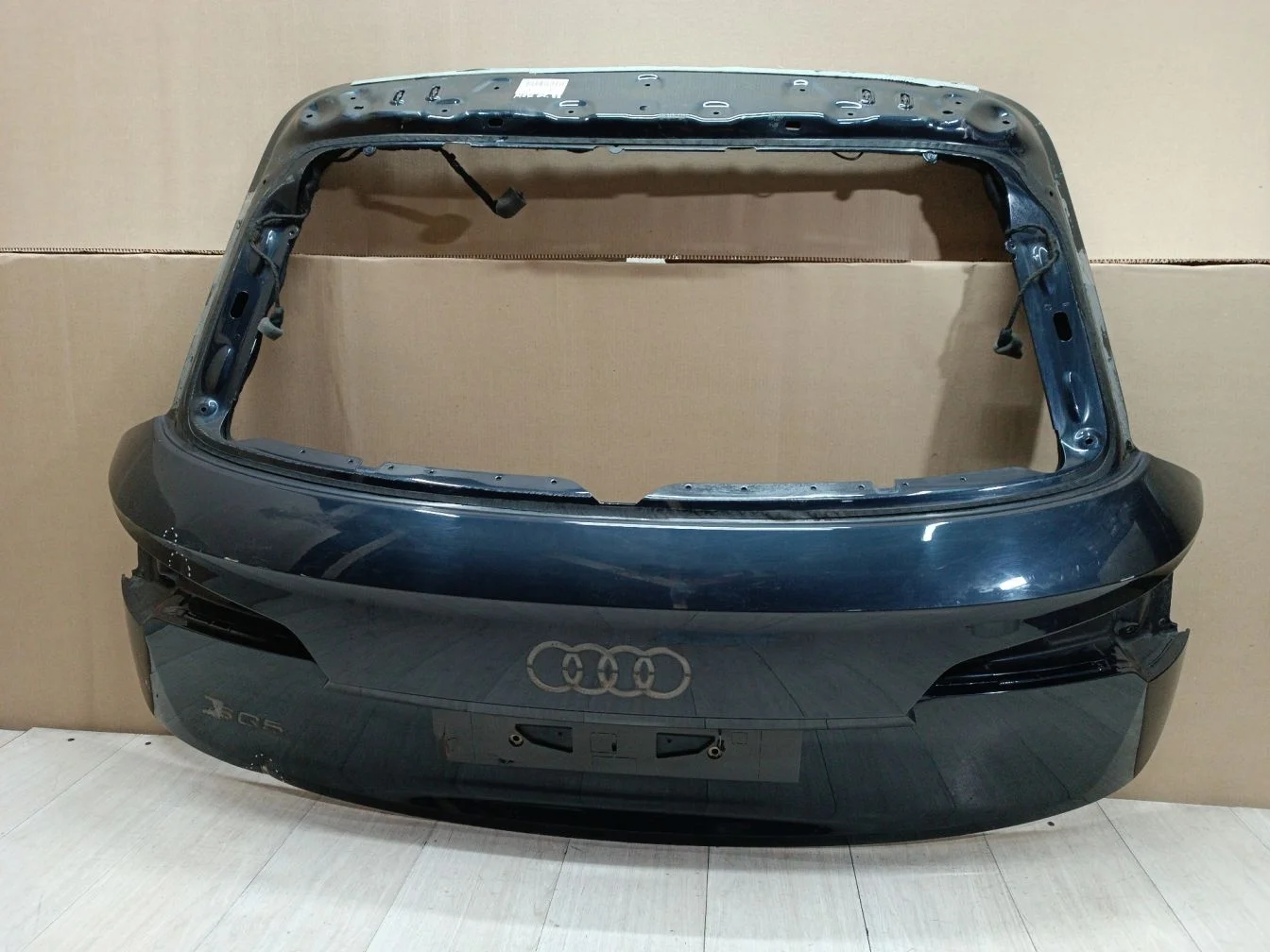 Дверь багажника для Audi Q5 FY 2017-
