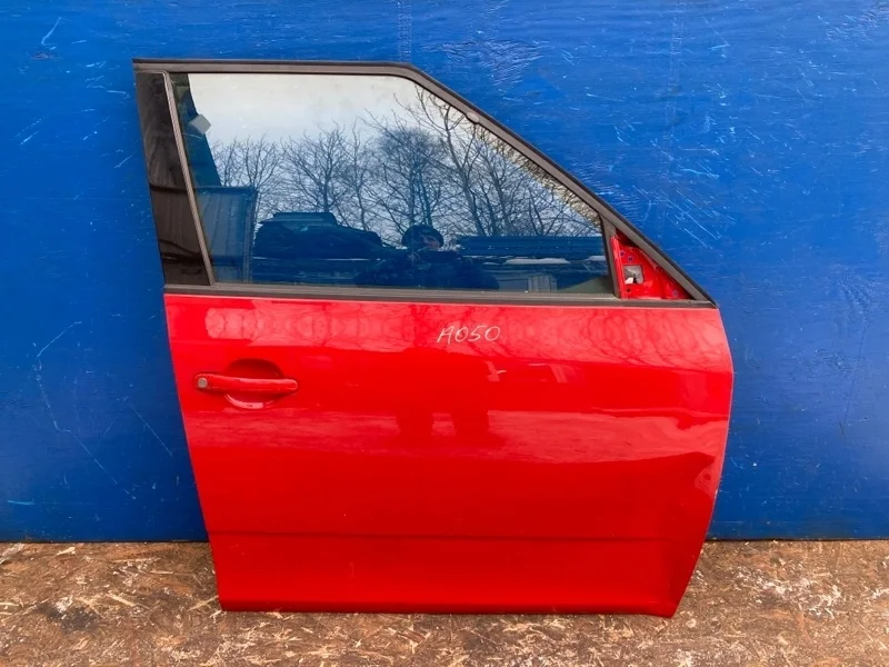 Дверь Skoda Fabia 2 2013 5J6831052 ХЭТЧБЕК 1.2 CGP, передняя правая