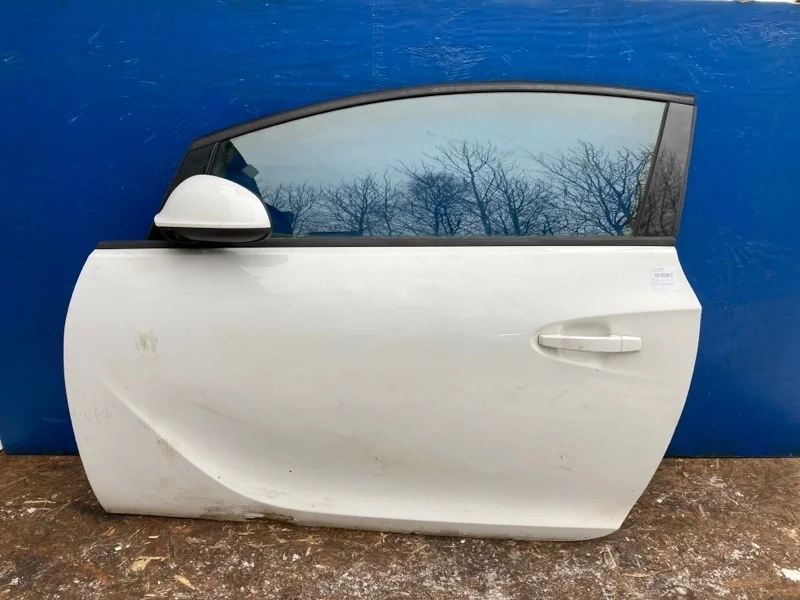 Дверь Opel Astra J Gtc 2009-2016 13394360, левая