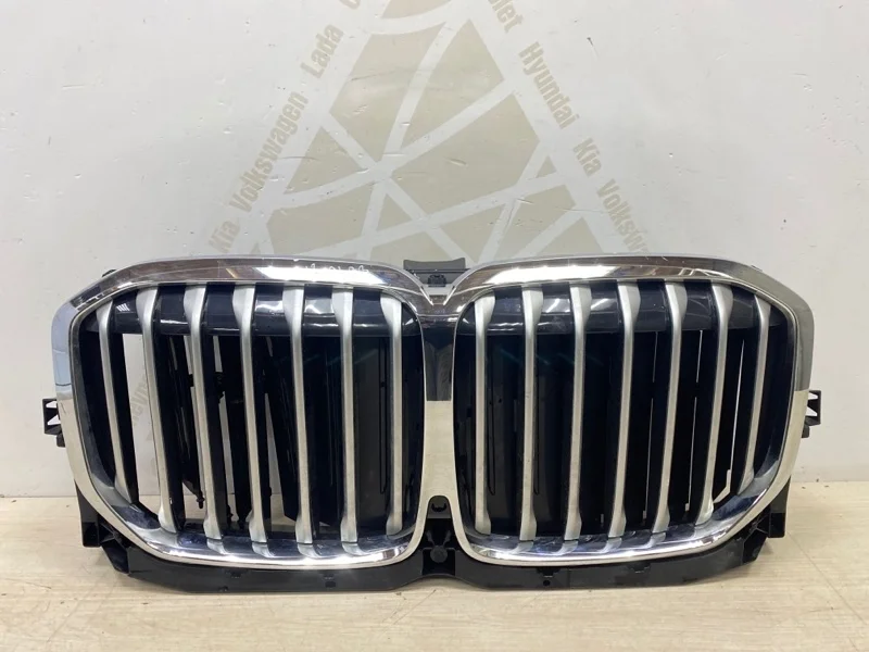 Жалюзи воздуховода BMW X7 2019-2022 G07