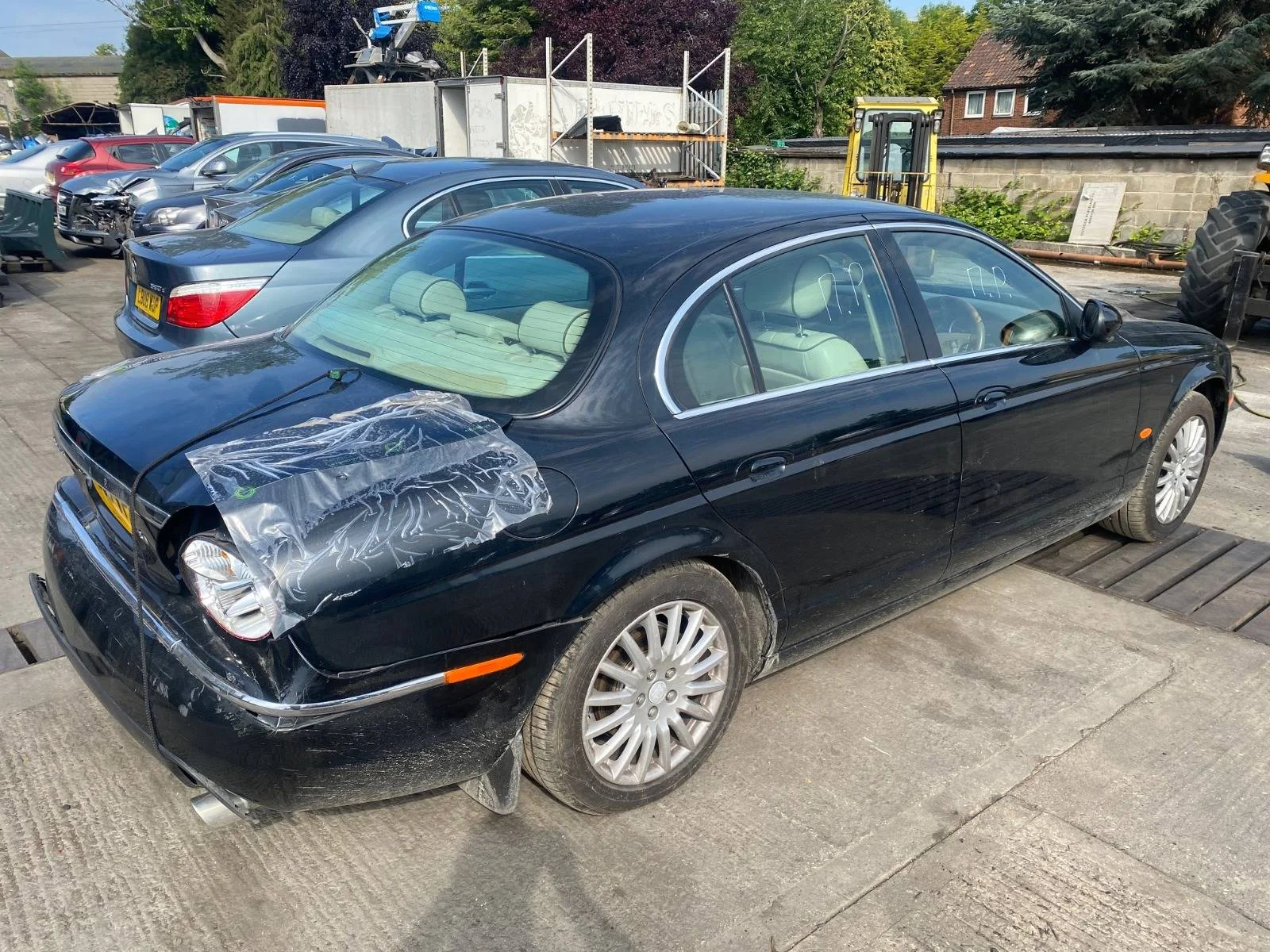 Продажа Jaguar S Type 3.0 (238Hp) (AJ30) RWD AT по запчастям