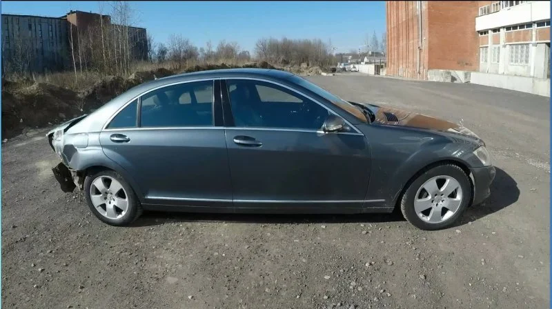 Продажа Mercedes-Benz S class 4.7 (340Hp) (273.924) 4WD AT по запчастям