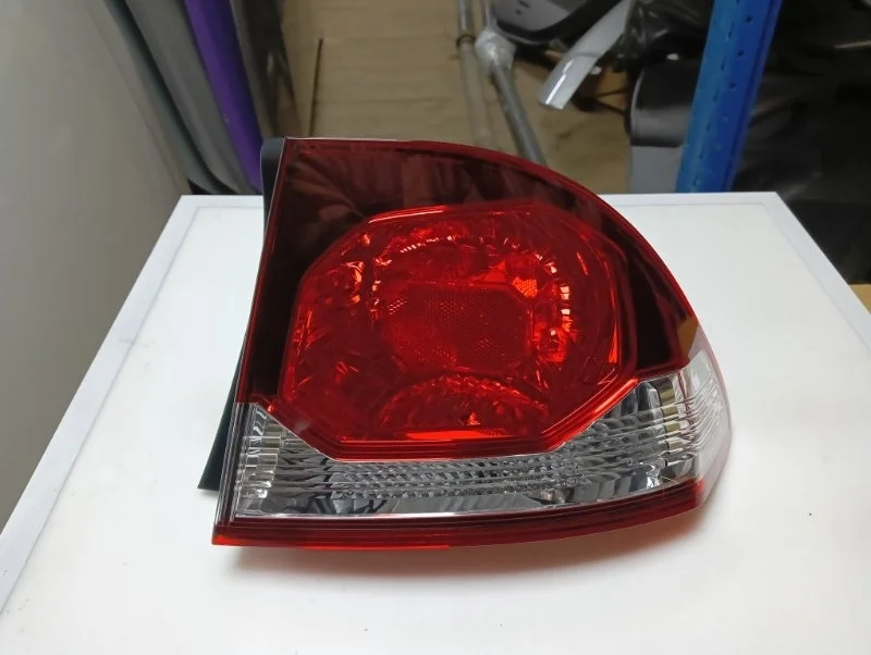 Фонарь Honda Civic 8 2009-2011 4D