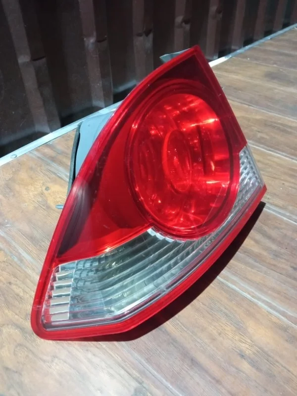 Фонарь Honda Civic 8 2009-2011 4D