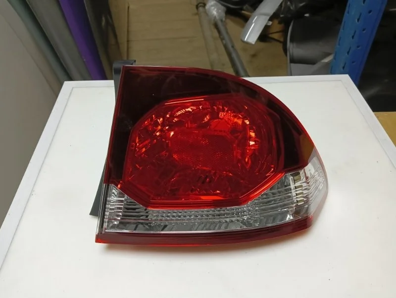 Фонарь Honda Civic 8 2009-2011 4D