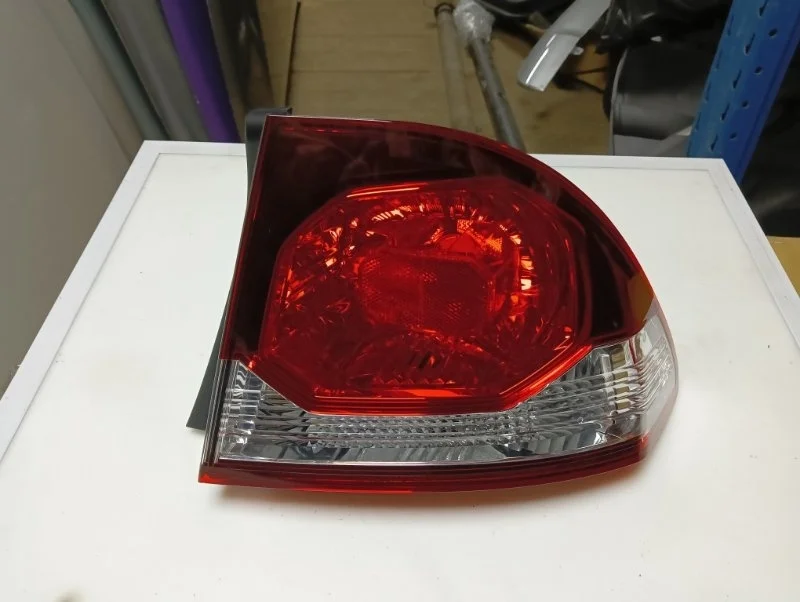 Фонарь Honda Civic 8 2009-2011 4D