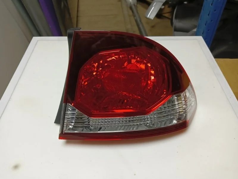 Фонарь Honda Civic 8 2009-2011 4D