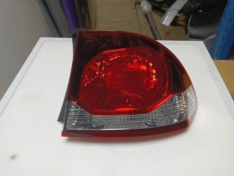 Фонарь Honda Civic 8 2009-2011 4D
