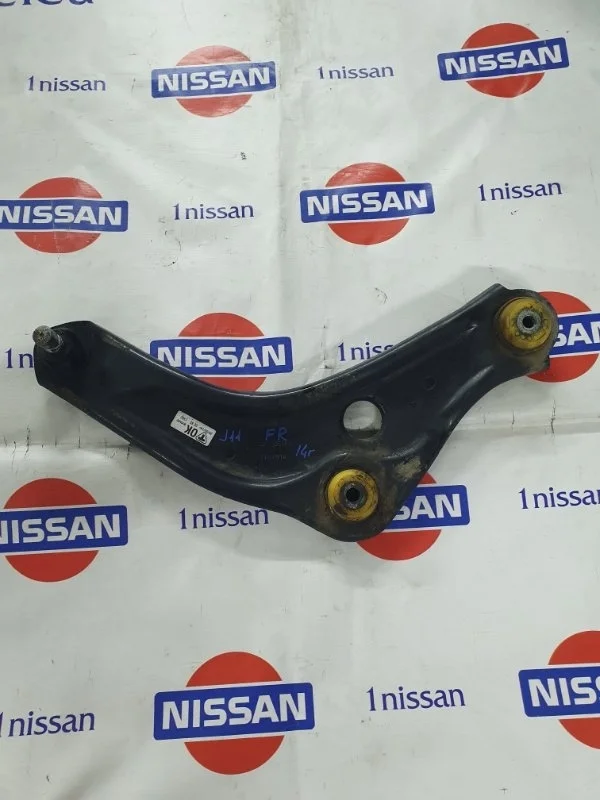 Рычаг подвески нижний Nissan Qashqai 2014 545004EA0B J11 MR20DD, передний правый