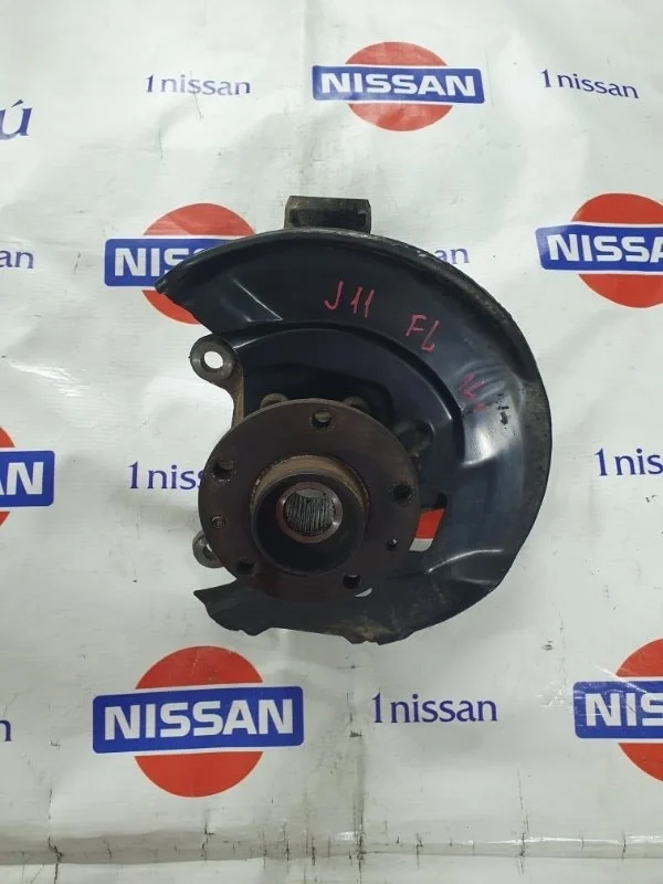 Кулак поворотный Nissan Qashqai 2014 400154EA0A J11 MR20DD, передний левый