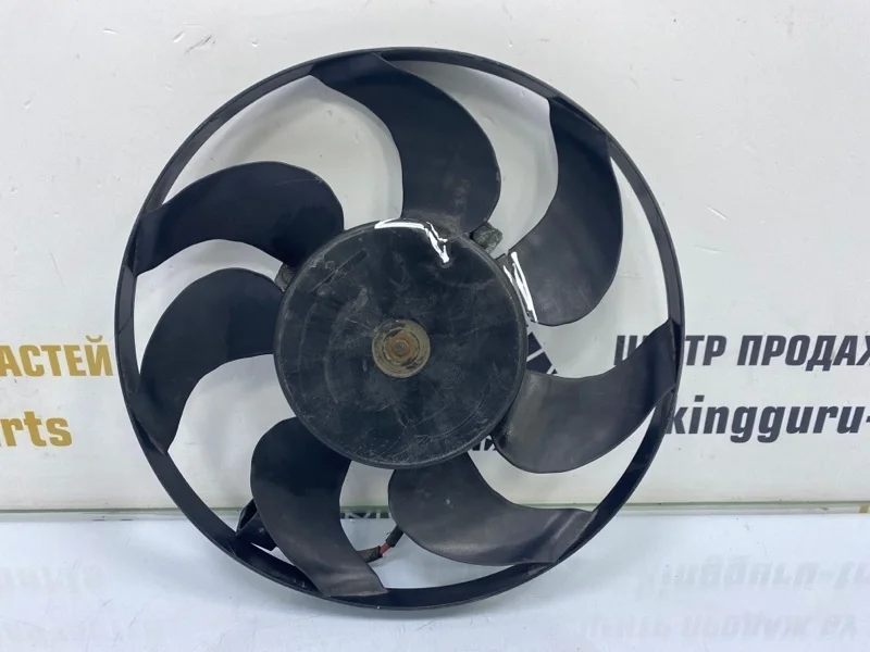 Вентилятор охлаждения радиатора Volkswagen Golf 2003-2009 5 1K1